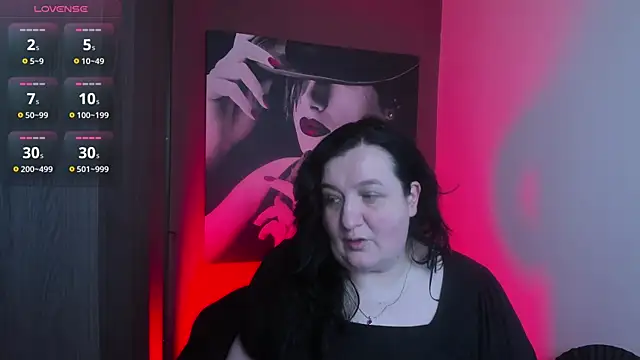 QueenOfHaze online show from May 27, 2026, 9:38 am