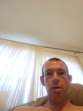 Kjnaughtyxh online show from July 26, 2026, 7:32 pm