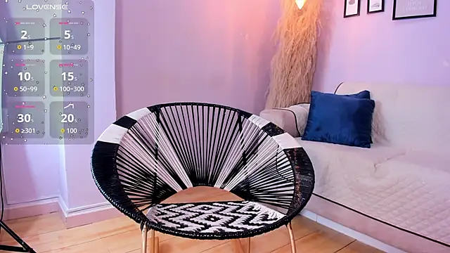 alana rossetti online show from October 10, 2025, 12:28 pm