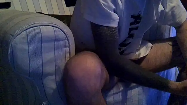 Damn bro23 online show from December 2, 2025, 7:15 pm