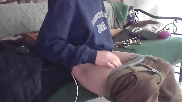 Damn bro23 online show from March 4, 2026, 8:22 am