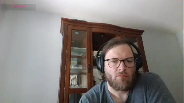 Snapshot of rrunner7718 chatting on March 3, 2025, 4:26 pm rrunner7718 online show from March 3, 2025, 4:26 pm