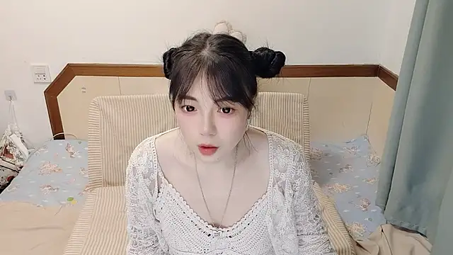 Snapshot of Song_99 chatting on March 21, 2025, 4:51 pm Song 99 online show from March 21, 2025, 4:51 pm