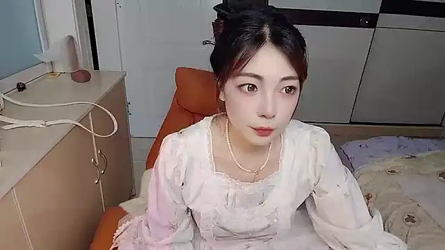 Snapshot of Song_99 chatting on September 20, 2025, 5:56 am Song 99 online show from September 20, 2025, 5:56 am