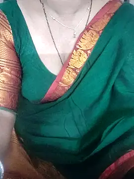 Snapshot of laxmitelugu78 chatting on October 30, 2025, 3:42 pm laxmitelugu78 online show from October 30, 2025, 3:42 pm