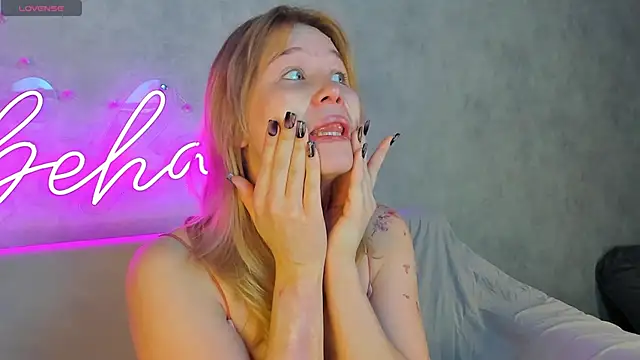 Amy Kimberlly online show from September 9, 2025, 12:10 am