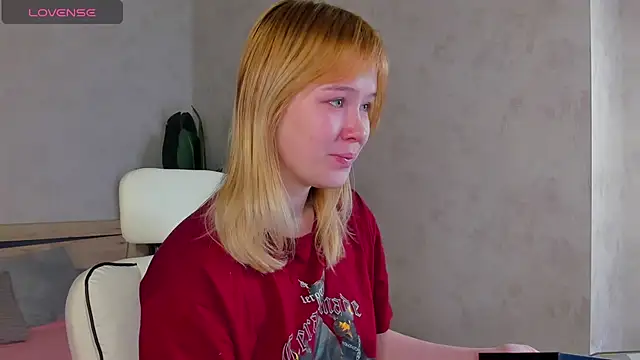 Amy Kimberlly online show from November 25, 2025, 12:11 am