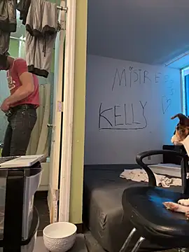 sexyhotstud12 online show from February 22, 2025, 3:01 am