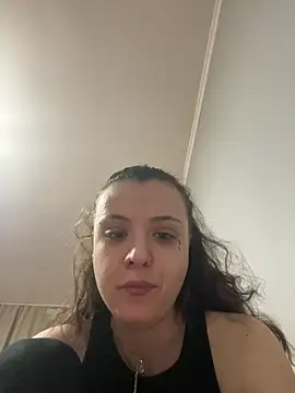 bunnythetailor online show from February 2, 2026, 10:31 pm