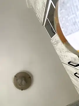 bunnythetailor online show from November 23, 2025, 1:32 pm