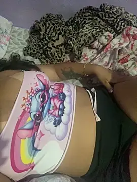 Snapshot of Alicia_BR chatting on April 14, 2026, 4:01 pm Alicia BR online show from April 14, 2026, 4:01 pm