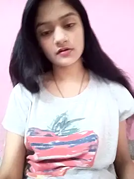 Tanu-00 online show from October 11, 2025, 4:52 pm