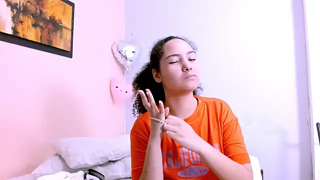 Snapshot of cameron_cooper01 chatting on March 17, 2025, 12:14 pm cameron cooper01 online show from March 17, 2025, 12:14 pm