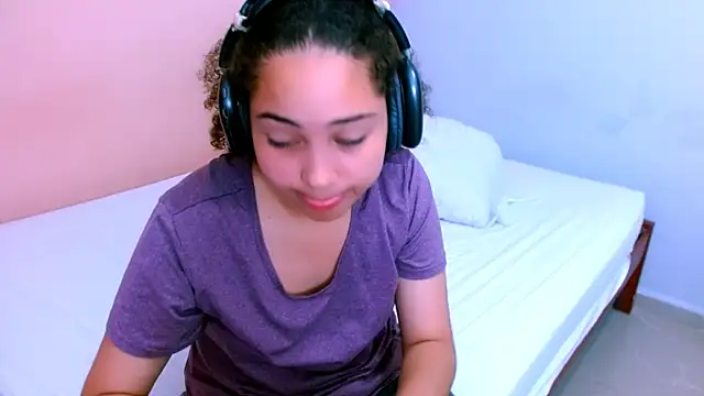 Snapshot of cameron_cooper01 chatting on February 27, 2025, 1:07 pm cameron cooper01 online show from February 27, 2025, 1:07 pm