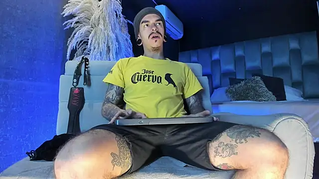 Snapshot of kaletattoo chatting on February 22, 2026, 11:56 am kaletattoo online show from February 22, 2026, 11:56 am