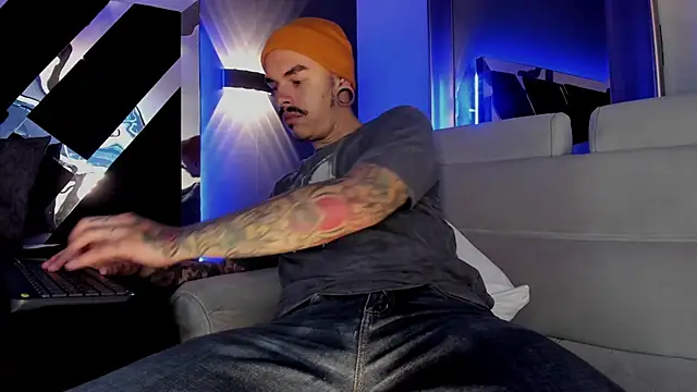 kaletattoo online show from March 20, 2026, 11:11 am