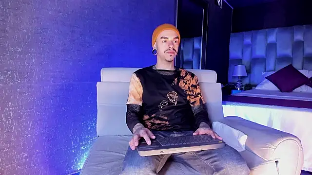 Snapshot of kaletattoo chatting on February 10, 2026, 11:20 am kaletattoo online show from February 10, 2026, 11:20 am