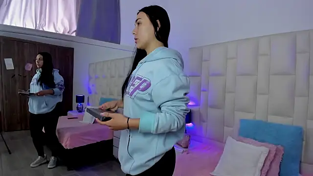 Ariana rouse online show from November 28, 2025, 4:40 pm