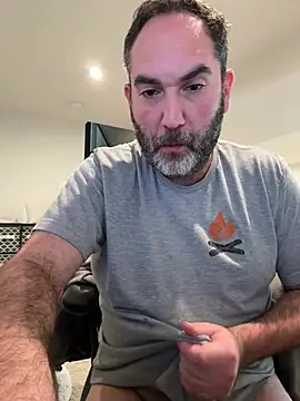 Snapshot of harrychest chatting on February 10, 2026, 3:55 pm harrychest online show from February 10, 2026, 3:55 pm