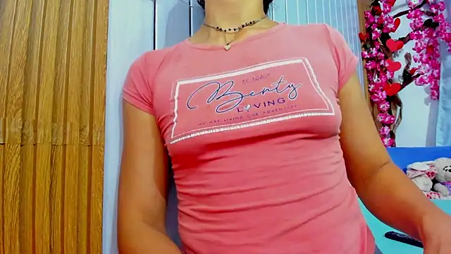 vicky  skinny 1 online show from March 1, 2025, 3:32 am