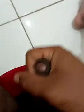 Jakiz online show from November 7, 2025, 5:23 am