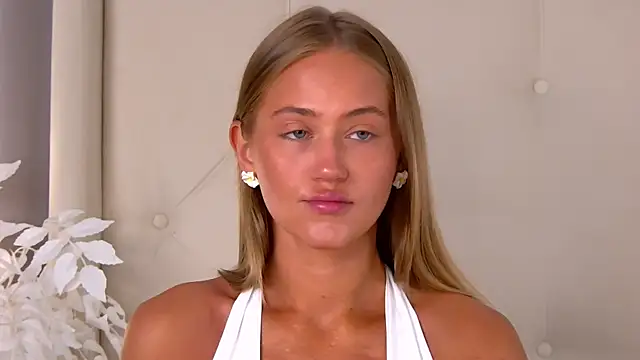 ur wet dreams online show from May 17, 2026, 4:34 am