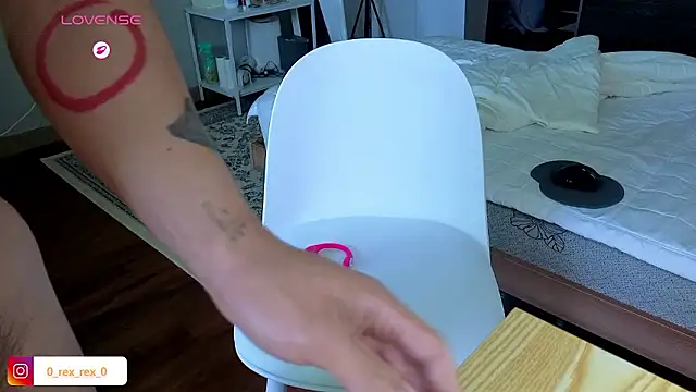 Doh728 online show from November 22, 2025, 12:54 am