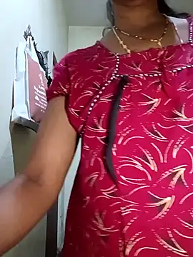 Snapshot of TeluguammayiMahi chatting on October 3, 2025, 10:06 am TeluguammayiMahi online show from October 3, 2025, 10:06 am