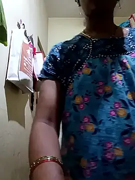 Snapshot of TeluguammayiMahi chatting on September 20, 2025, 5:23 am TeluguammayiMahi online show from September 20, 2025, 5:23 am