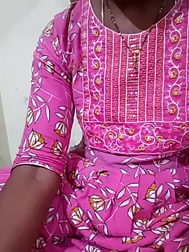 Snapshot of TeluguammayiMahi chatting on October 6, 2025, 6:19 pm TeluguammayiMahi online show from October 6, 2025, 6:19 pm