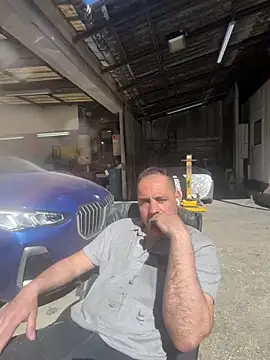 justeqqun online show from April 8, 2026, 10:17 am