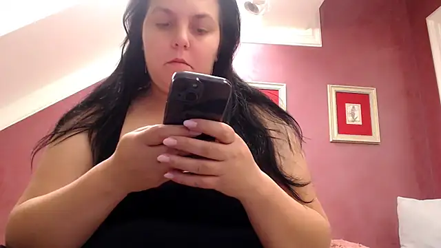 Wetandnaughtyxx online show from October 12, 2025, 8:37 am