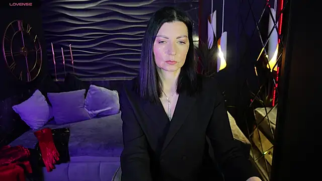 Snapshot of MonicaCheerful chatting on February 19, 2025, 10:12 am MonicaCheerful online show from February 19, 2025, 10:12 am