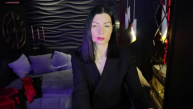 Snapshot of MonicaCheerful chatting on February 19, 2025, 6:11 am MonicaCheerful online show from February 19, 2025, 6:11 am