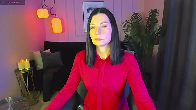 Snapshot of MonicaCheerful chatting on February 21, 2025, 7:56 am MonicaCheerful online show from February 21, 2025, 7:56 am