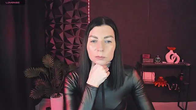 Snapshot of MonicaCheerful chatting on March 5, 2025, 11:28 am MonicaCheerful online show from March 5, 2025, 11:28 am