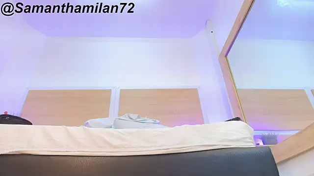 SamanthaMilann online show from July 21, 2026, 11:22 am