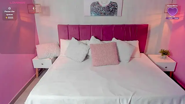 Snapshot of ninna_curly chatting on March 6, 2025, 4:08 am ninna curly online show from March 6, 2025, 4:08 am