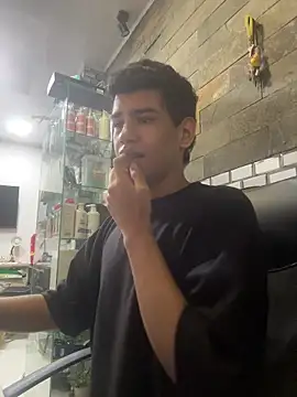 Santiago-Thompson online show from October 27, 2025, 4:41 pm