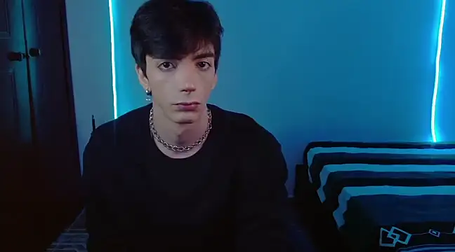 H3ll B0I online show from March 1, 2025, 2:48 am