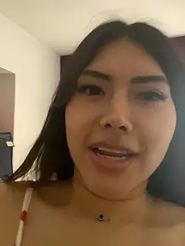 Snapshot of Dulce-Miranda chatting on January 28, 2025, 10:12 pm Dulce-Miranda online show from January 28, 2025, 10:12 pm