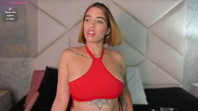 Hanna Vasquez online show from July 29, 2026, 8:08 pm