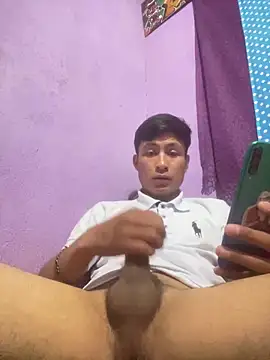 Snapshot of EduardoEspinoza12 chatting on March 23, 2025, 7:09 am EduardoEspinoza12 online show from March 23, 2025, 7:09 am