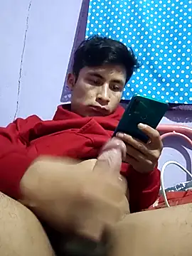 Snapshot of EduardoEspinoza12 chatting on October 9, 2025, 10:32 pm EduardoEspinoza12 online show from October 9, 2025, 10:32 pm