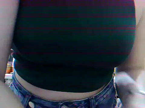 Snapshot of Misssweet_s chatting on January 29, 2025, 5:35 pm Misssweet s online show from January 29, 2025, 5:35 pm