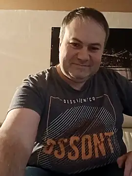 Pourleplasirs online show from February 15, 2025, 1:31 am