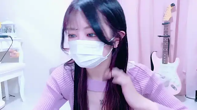 Megu-mimi online show from October 27, 2025, 4:19 pm