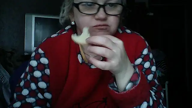 Mayya4321 online show from February 13, 2026, 1:22 pm