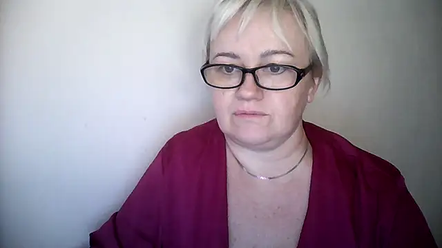 Mayya4321 online show from October 4, 2025, 7:10 am