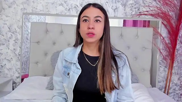 Snapshot of Ariana_greenblat chatting on November 13, 2025, 4:11 pm Ariana greenblat online show from November 13, 2025, 4:11 pm